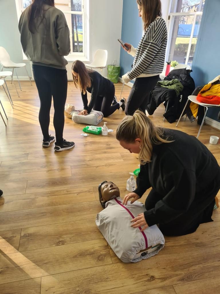 CPR & Defibrillator (AED) Course in Leicester